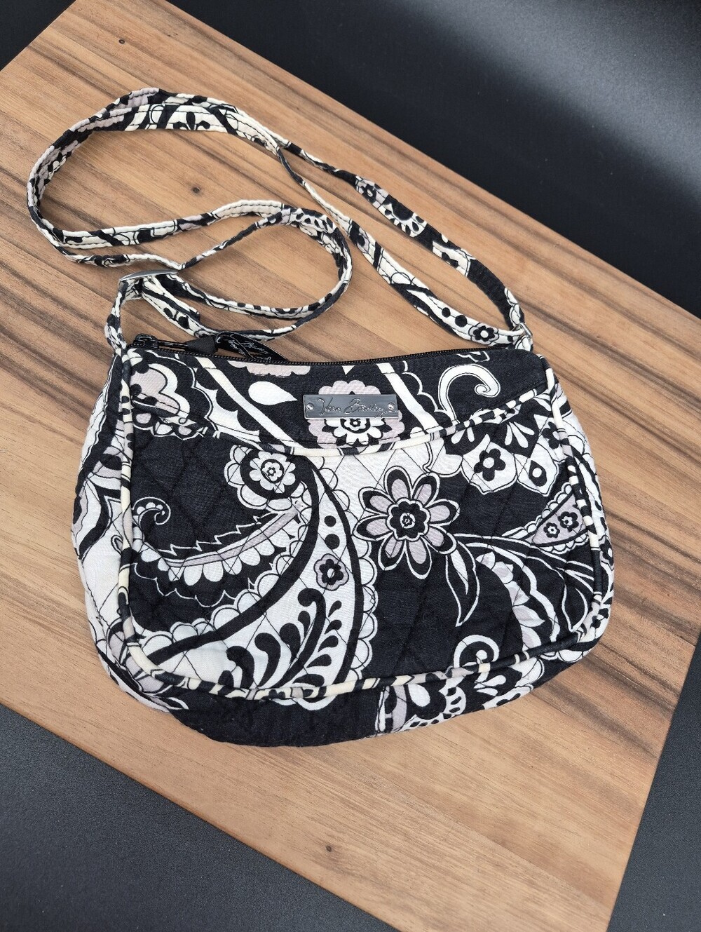 Vera Bradley Black & White Quilted Floral Crossbody Bag, 9×6, EUC